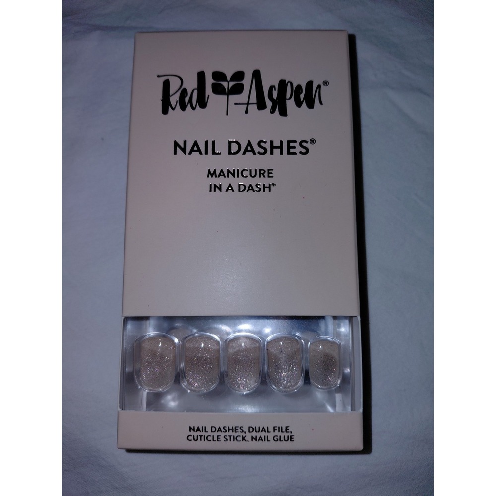 Red Aspen Press On Nails, Short Square, Sunkissed, Siya Brand New Sealed